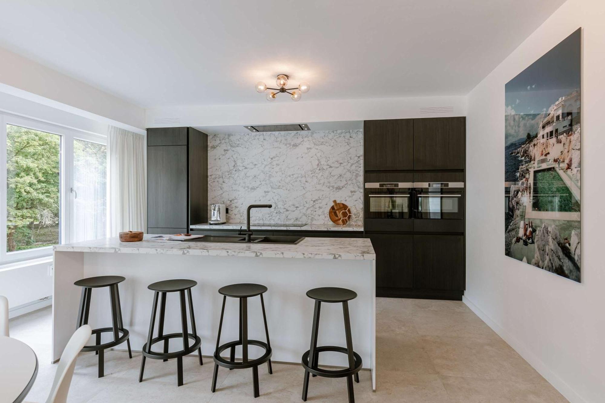 Huswell - Modern 3-bedroom With Family-friendly Touches Appartement *