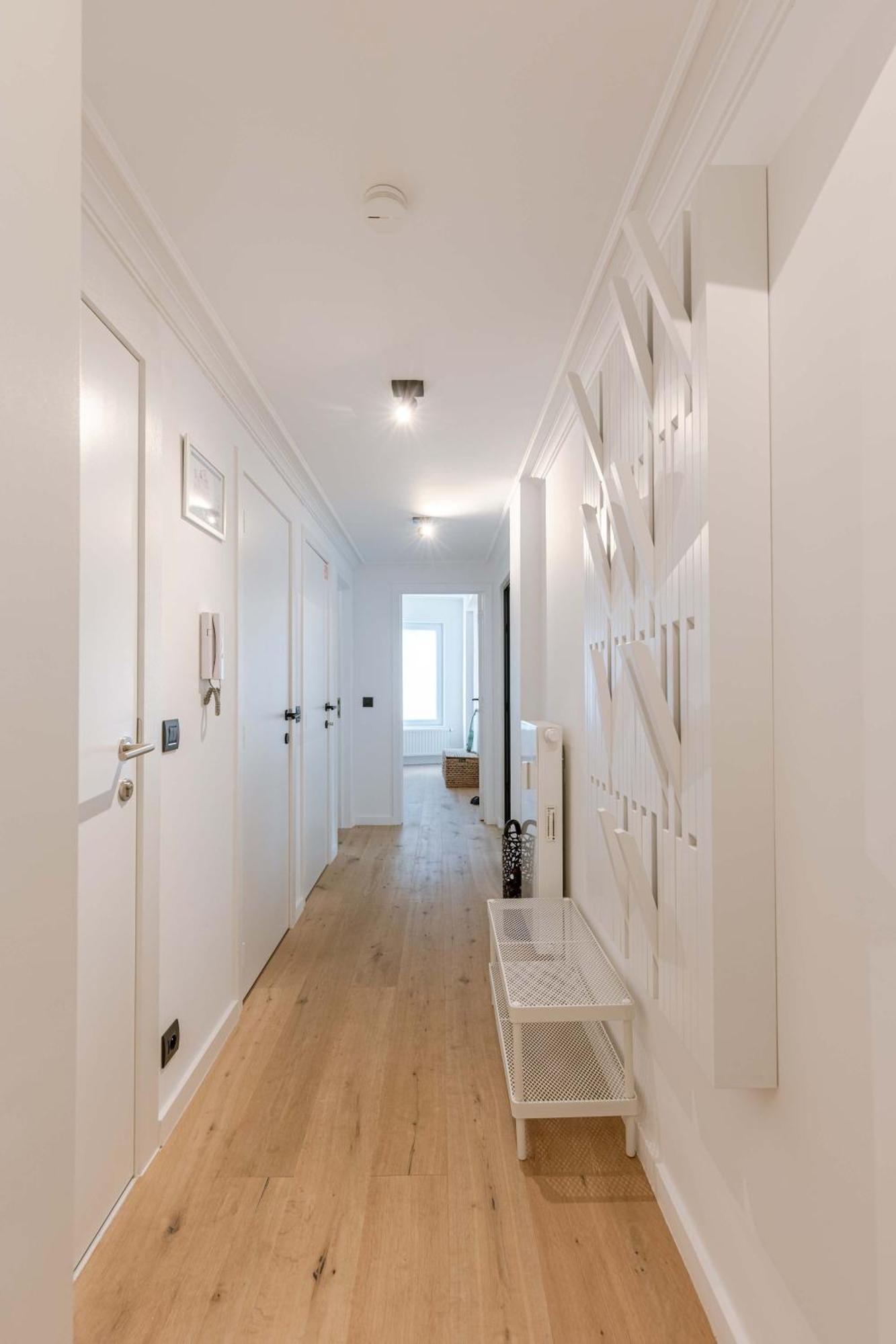 Huswell - Modern 3-bedroom With Family-friendly Touches Appartement Oostende